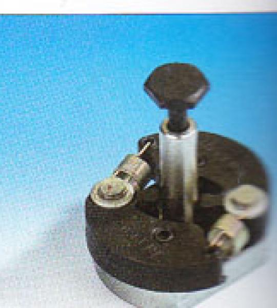 Unità di anticipo da competizione per tutti i modelli con accensione a puntine o accensioni elettroniche Dyna o Crane