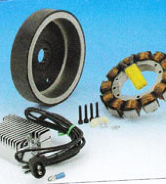 Kit di ricarica a 32 Amp con regolatore cromato per Harley FL/FX 1970-1989, FXR 1982-1994, FLH/FLT 1980-1998, Softail 1990-1999 e Dyna 1993-1998