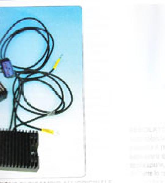 Regolatore di tensione di ricambio all'originale per Harley Davidson Softail 2001-2006, connettore tipo J